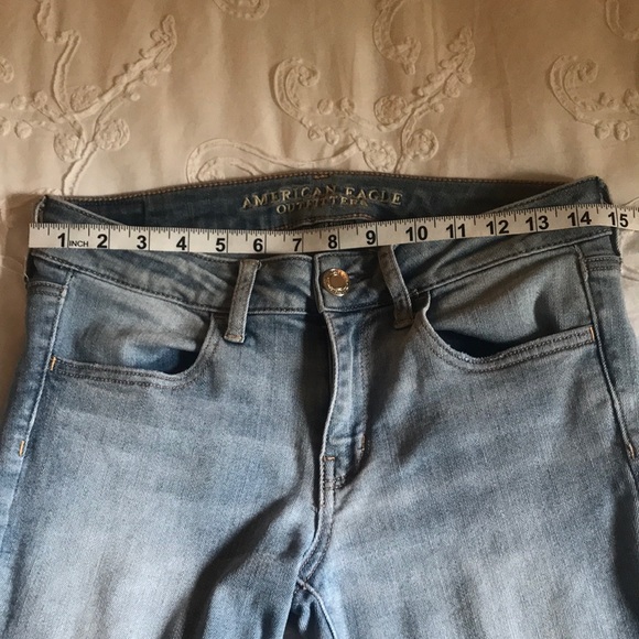 American Eagle Jeans - Picture 3 of 5